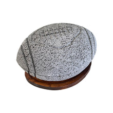 Cargar imagen en el visor de la galería, Molcajete de Piedra Volcánica en Forma de Balón