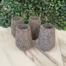 Cargar imagen en el visor de la galería, Kit De 4 Tequileros De Piedra Volcánica | Caballitos | Shots
