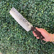 Load image in gallery viewer, Cuchillo De Cocina Forjado A Mano
