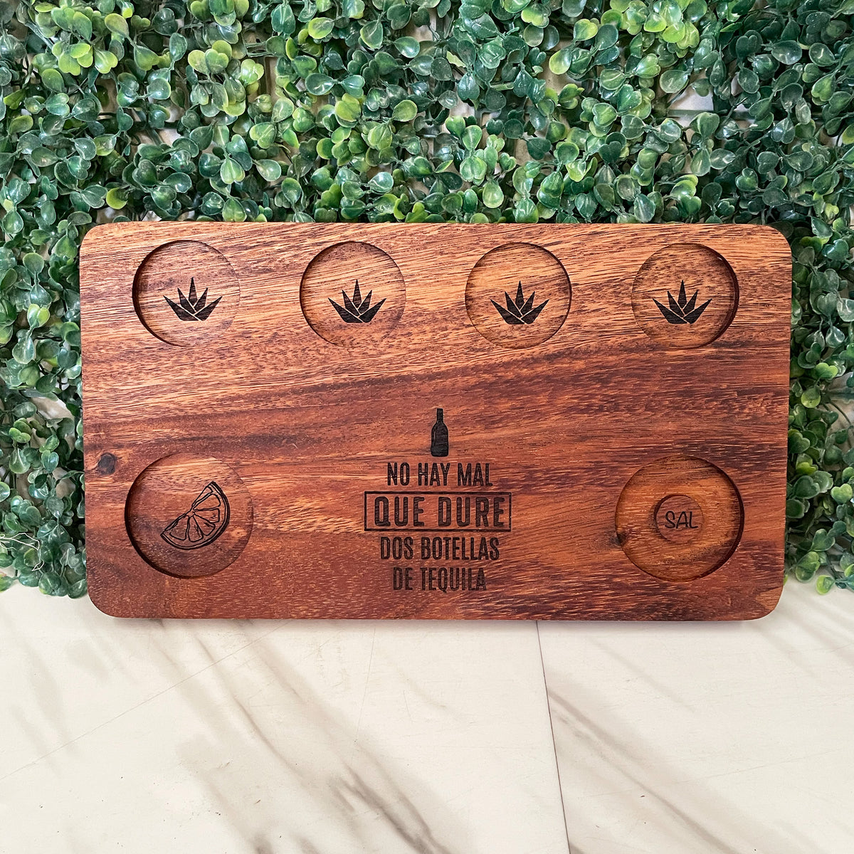 Tabla Tequilera Mezcalera para Shots (Rectangular) - Madera de Parota Estufada