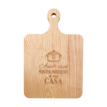 Load image in gallery viewer, Tabla Para Picar Premium - Madera Pino Estufado (Amor de Casa)