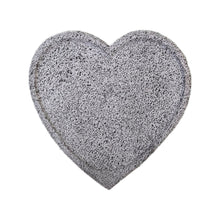 Cargar imagen en el visor de la galería, Comal | Plato Forma de Corazón De Piedra Volcánica