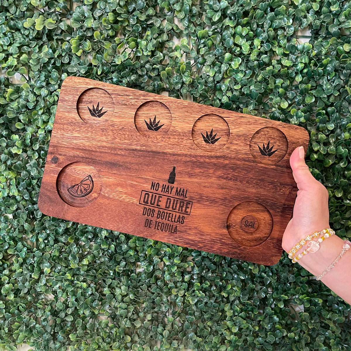 Tabla Tequilera Mezcalera para Shots (Rectangular) - Madera de Parota Estufada