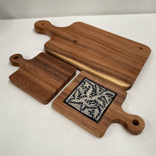 Load image in gallery viewer, Tabla con Mango