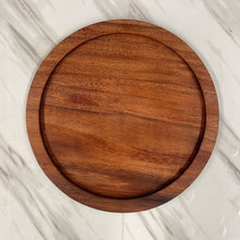 Load image in gallery viewer, Molcajete Calli de Piedra Volcánica con Base Y Tapa De Madera de Parota (4 Litros)