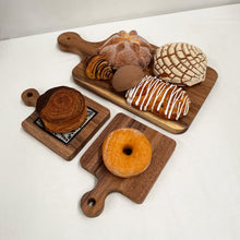 Load image in gallery viewer, Tabla con Mango