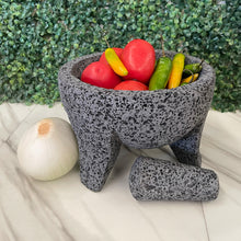Load image in gallery viewer, Molcajete Tradicional de Piedra Volcánica