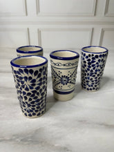 Cargar imagen en el visor de la galería, Caballitos de Cerámica de Alta Temperatura