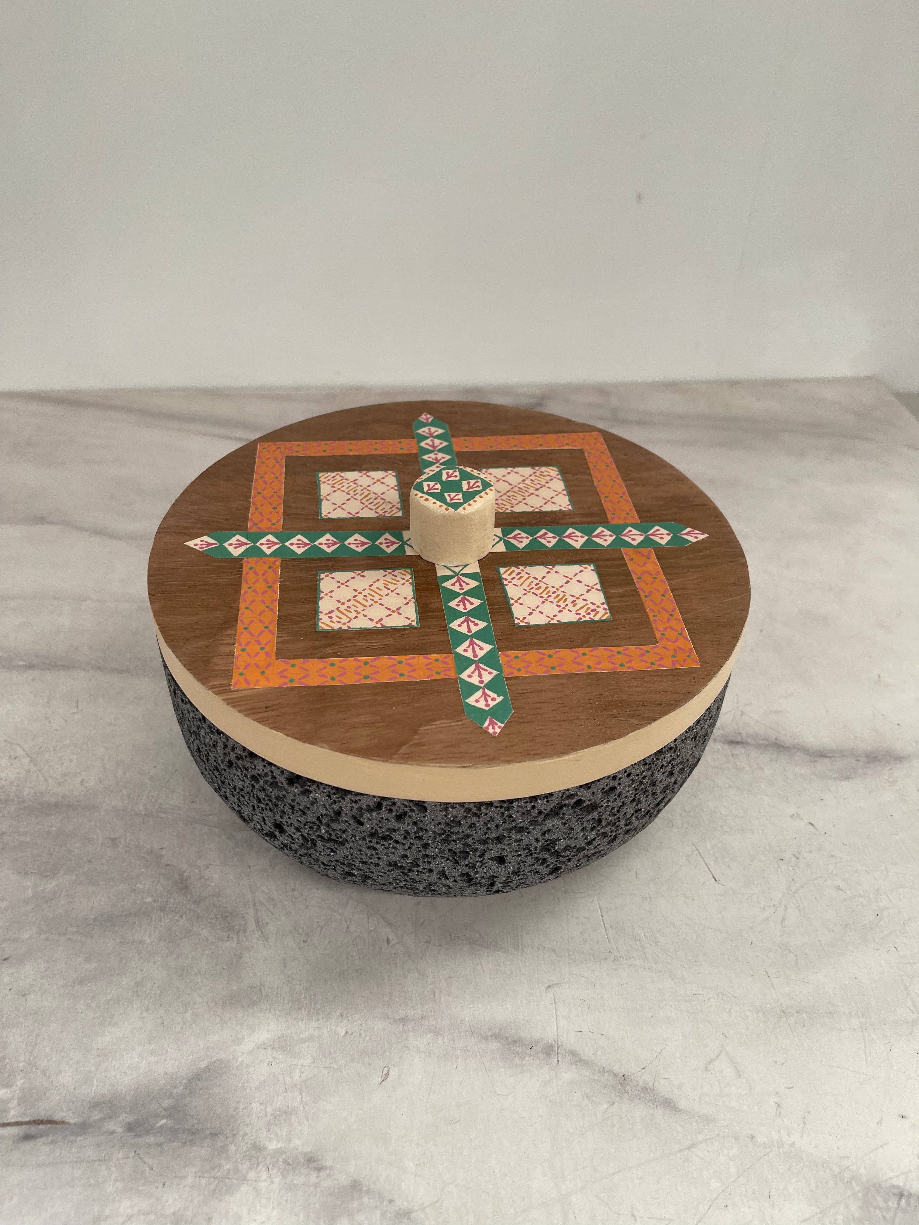 Volcanic Stone Tortillero With Parota Wood Lid
