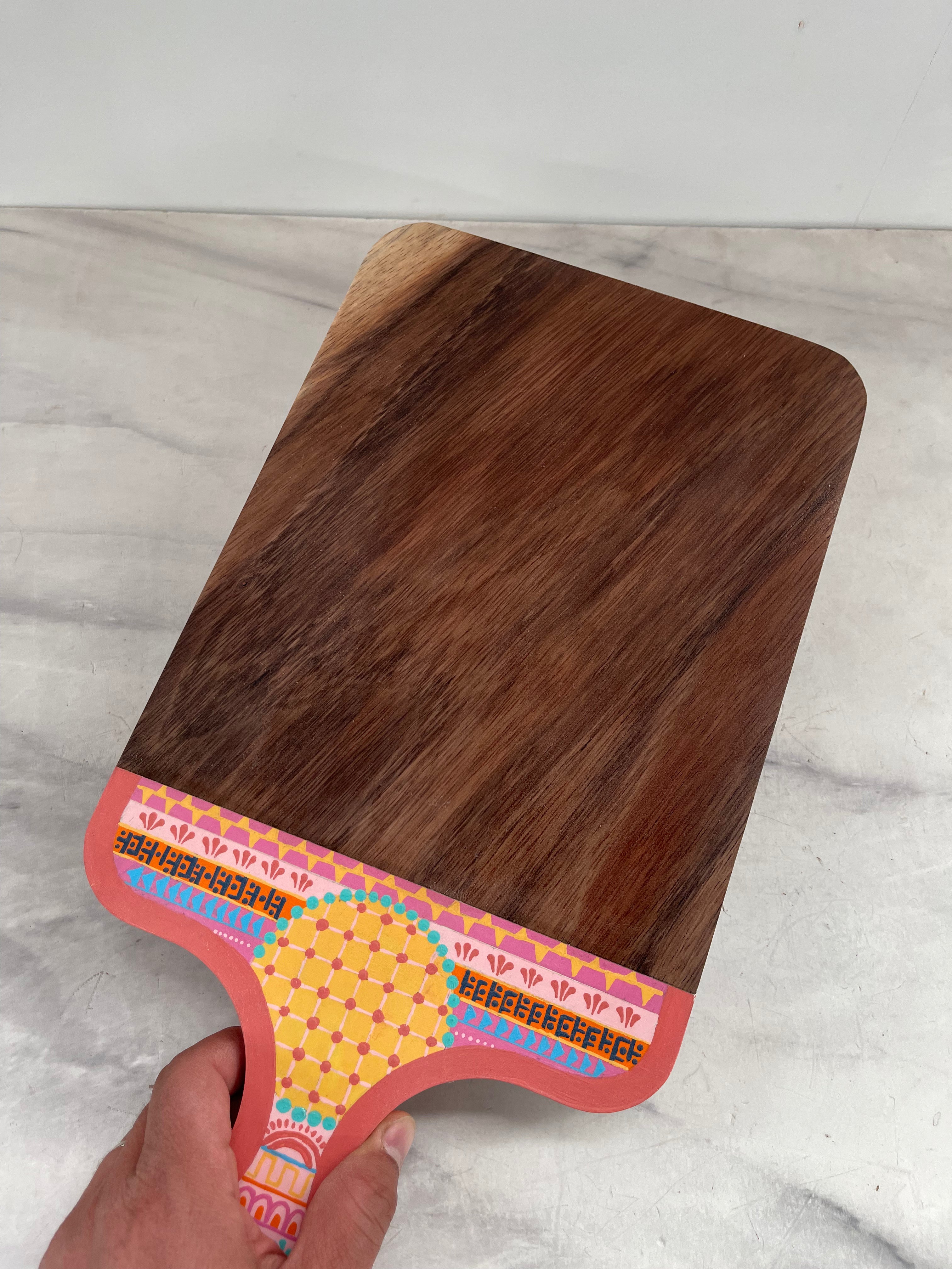 Tabla con Mango Pintada a Mano