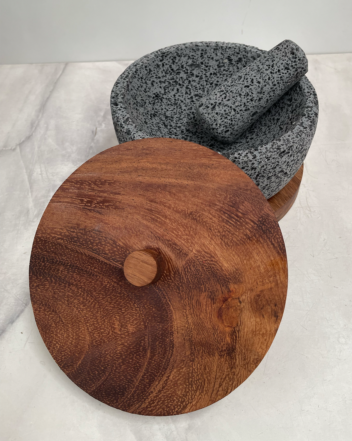 Molcajete de Piedra Volcánica - Acopa 8"