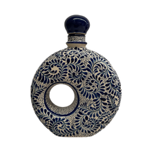 Cargar imagen en el visor de la galería, Botella Tequilera de Cerámica de Alta Temperatura