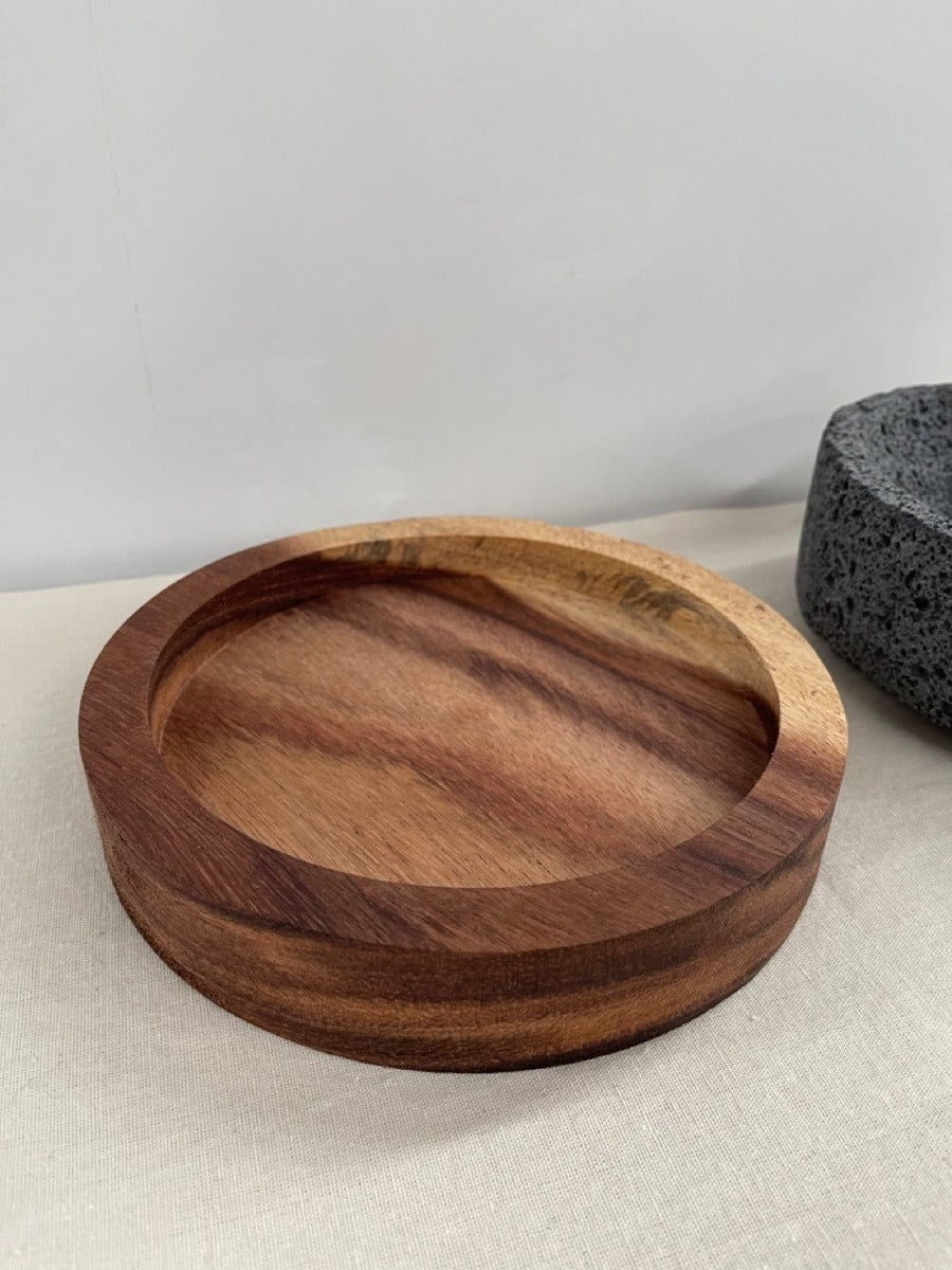 Molcajete de Piedra Volcánica con Base (Chico) - Calli 6"