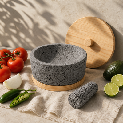 Molcajete de Piedra Volcánica con Base y Tapa de Pino - Calli 8"