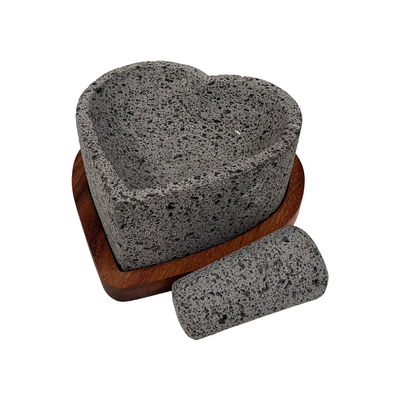 Remate- Molcajete en Forma de Corazón de Piedra Volcanica