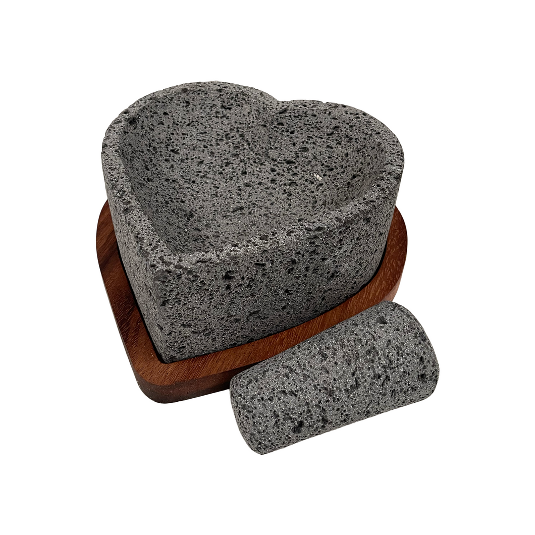 Molcajete en Forma de Corazón de Piedra Volcanica