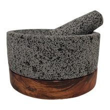 Cargar imagen en el visor de la galería, Remate - Molcajete de Piedra Volcánica con Base (Grande) - Calli 8"
