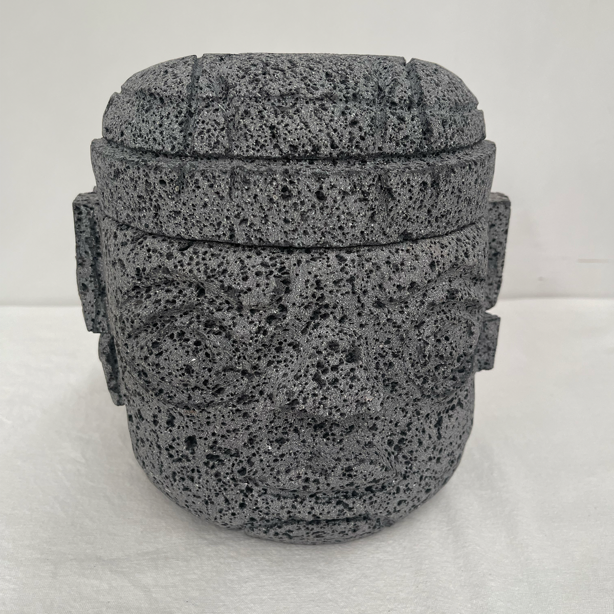Molcajete en Forma de Cabeza Olmeca