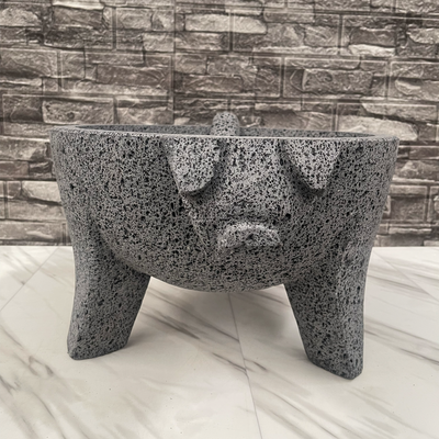 Molcajete de Piedra Volcánica de Cochinito (8 Litros)
