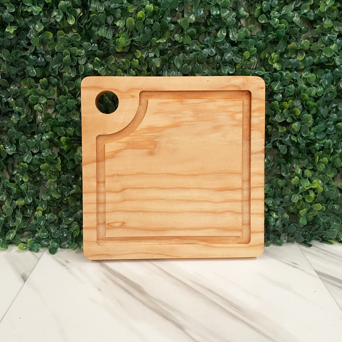 Tabla Cuadrada para Quesos O Charcutería De Pino 20cms