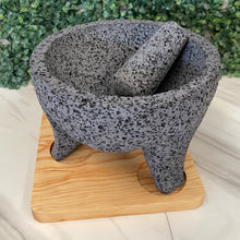 Load image in gallery viewer, Molcajete Tradicional de Piedra Volcánica, con Base y Tapa
