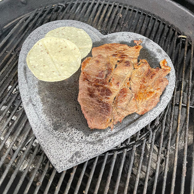 Remate- Comal | Plato Forma de Corazón De Piedra Volcánica