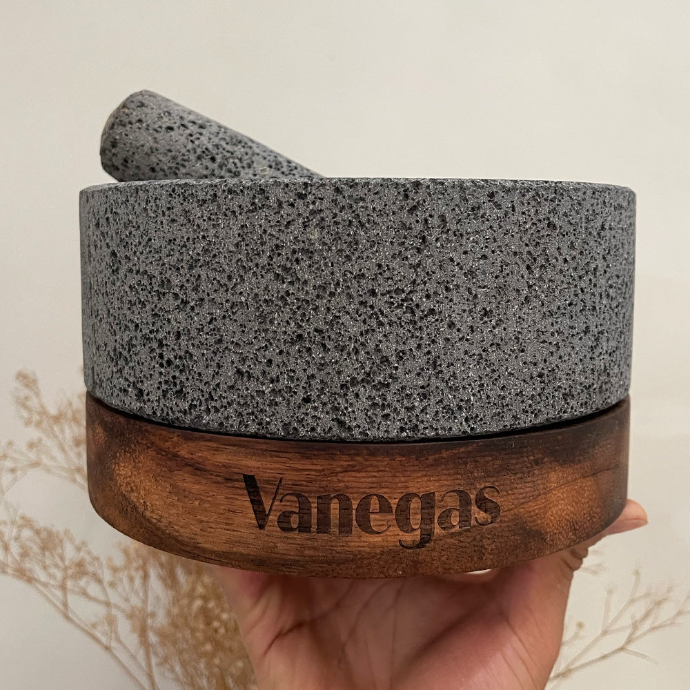 Remate - Molcajete de Piedra Volcánica con Base (Grande) - Calli 8"
